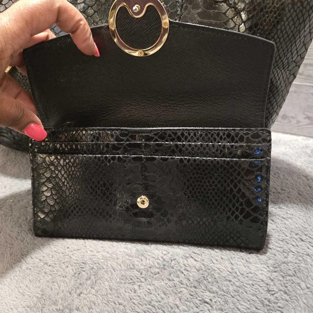 Michael Kors Snakeskin Print Shoulder Bag/Wallet - Picture 15 of 16